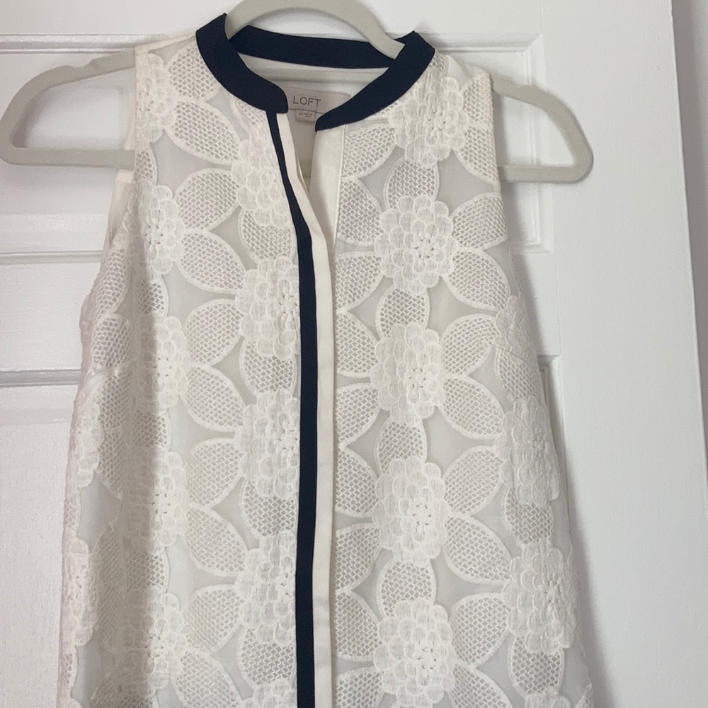 LOFT Dress - Picture 2 of 4